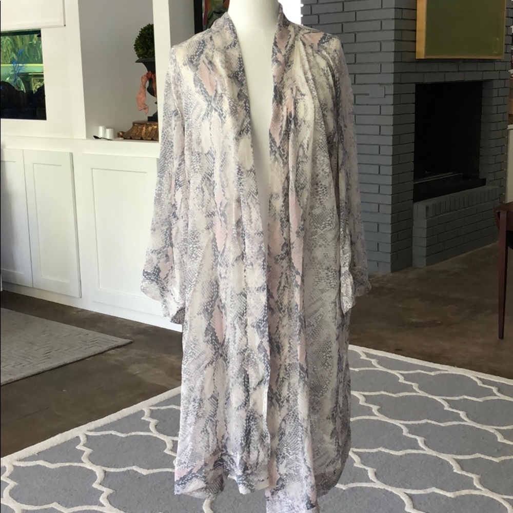 Olivaceous sheer snake print kimono size M/L.  NWT